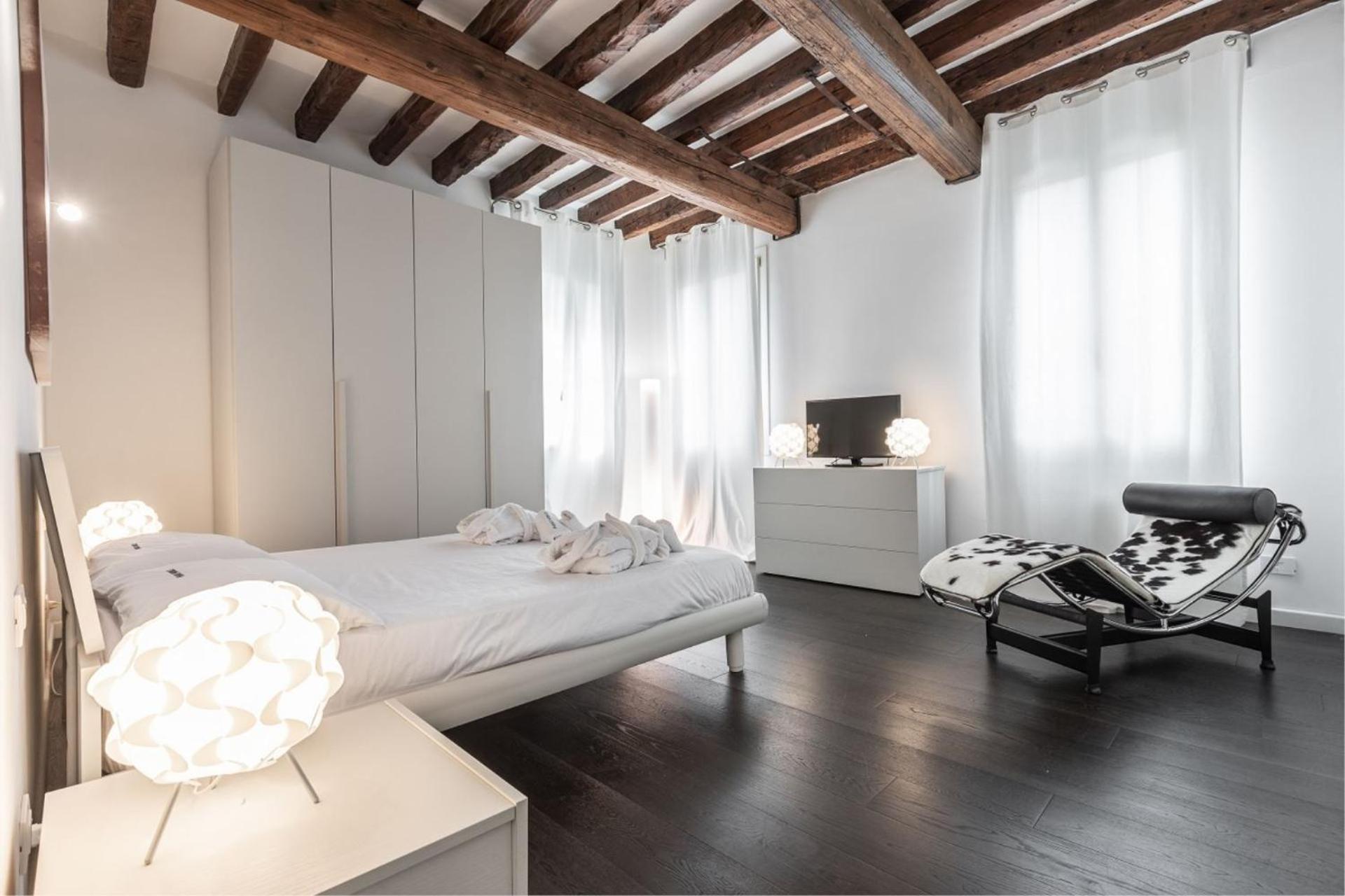 City Apartments Rialto Veneza Exterior foto